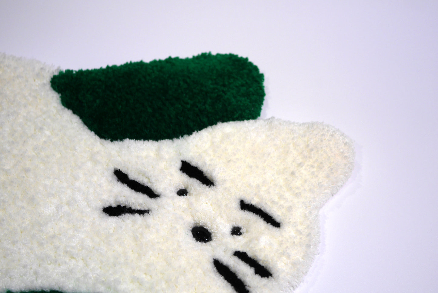 Tufting | Cat