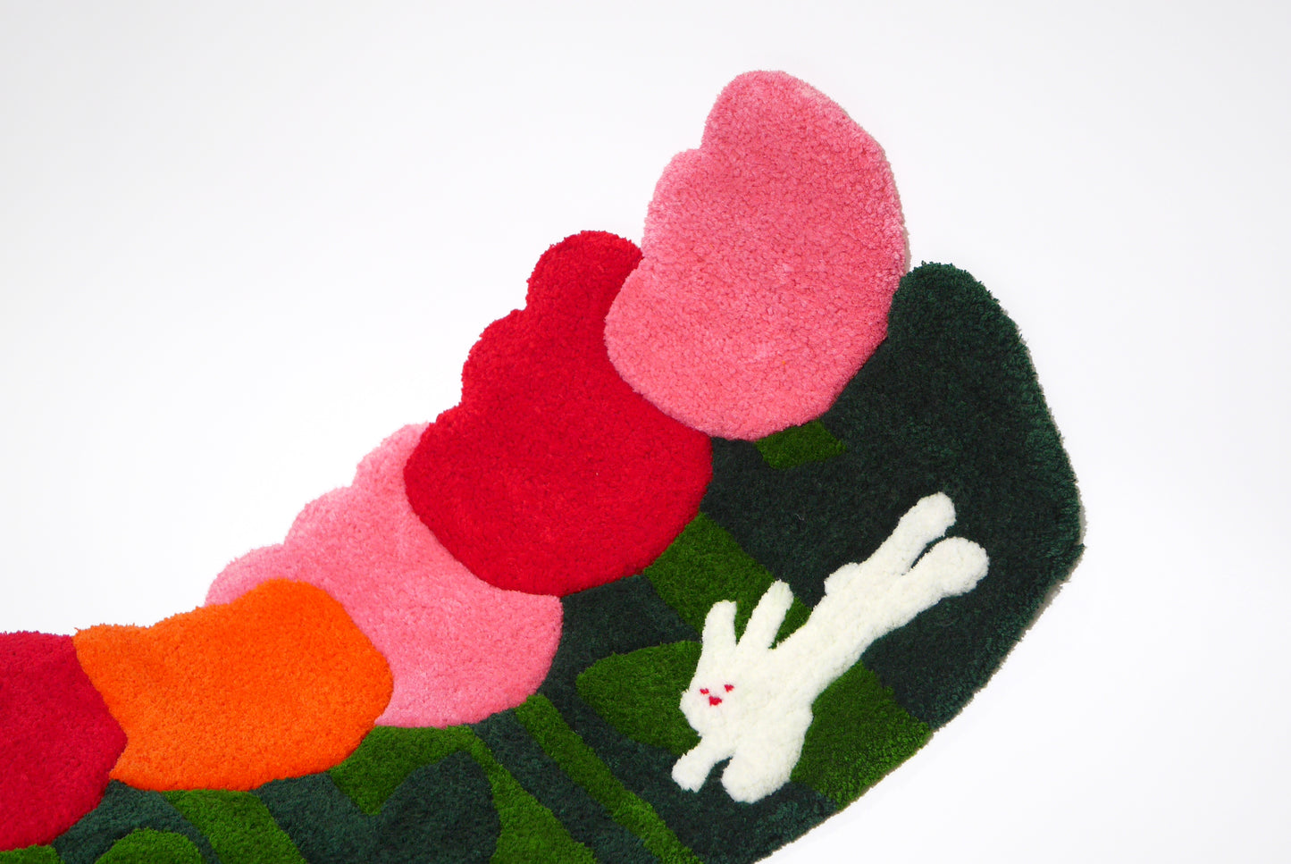 Tufting | Rabbit in the garden