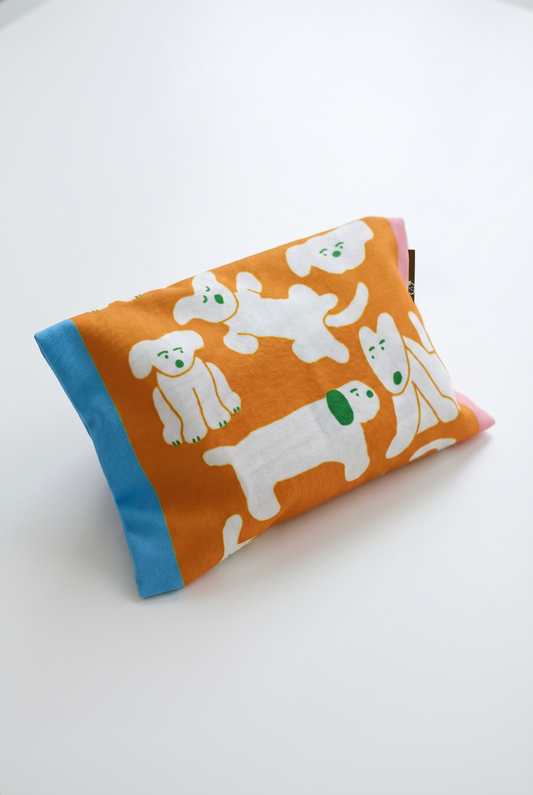 【Minghan H. ✕ cloth-goods】Fluffy Dogs：Faux Linen Tissue Box Cover