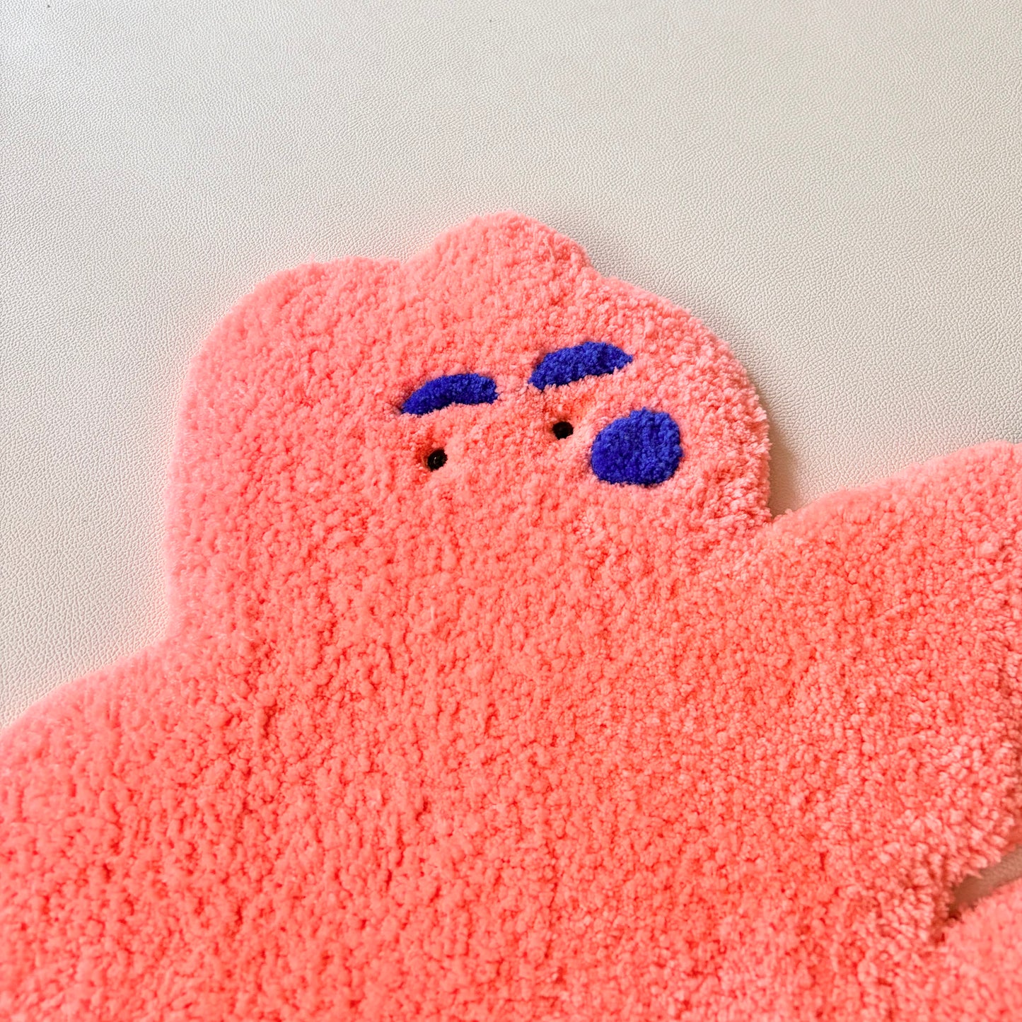 Tufting | Neon coral bear.