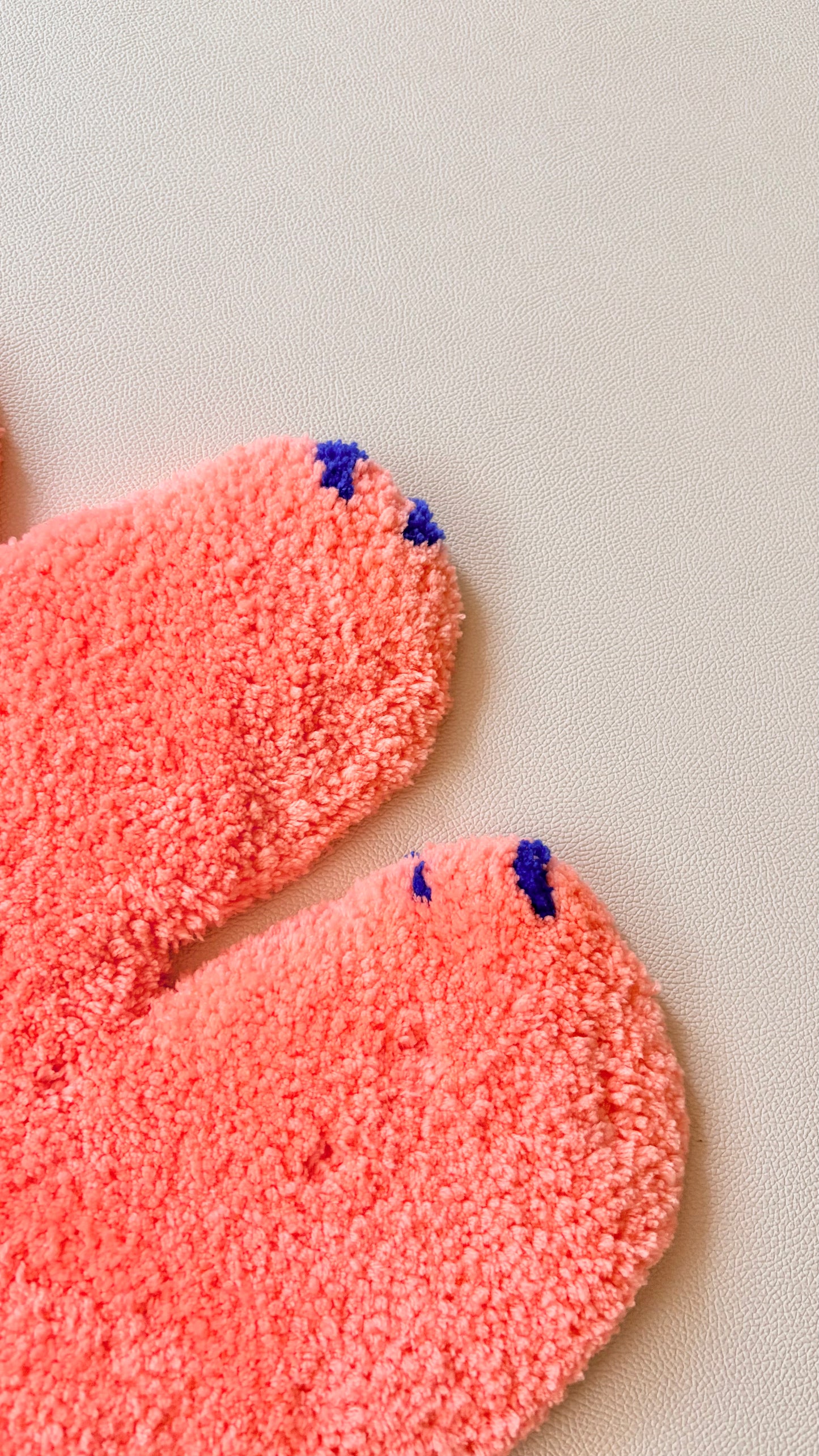 Tufting | Neon coral bear.