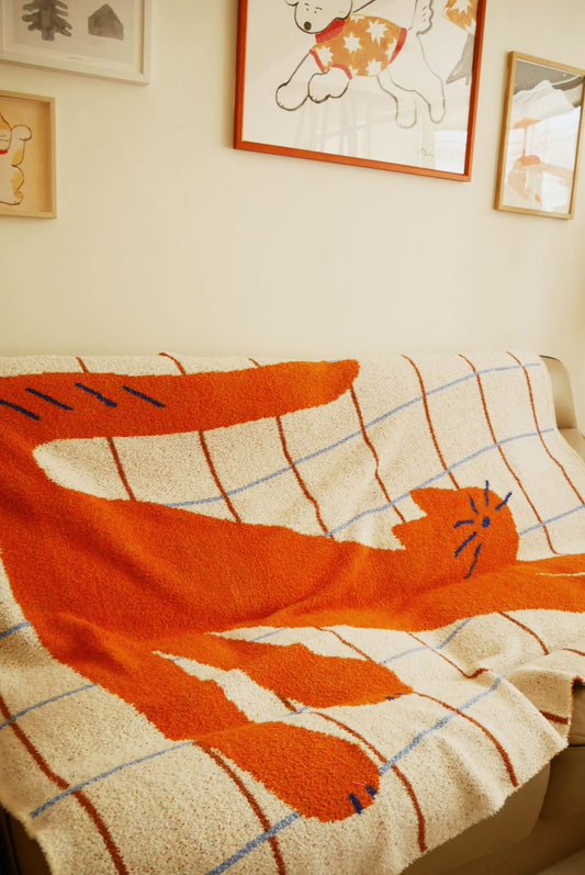 Blanket｜Stretching Cat
