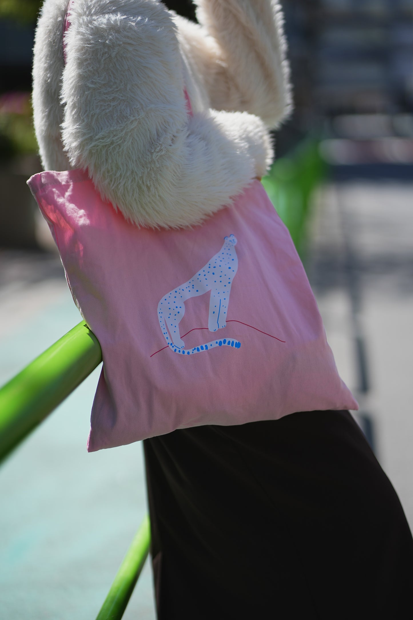 Tote bag | Cheeta.